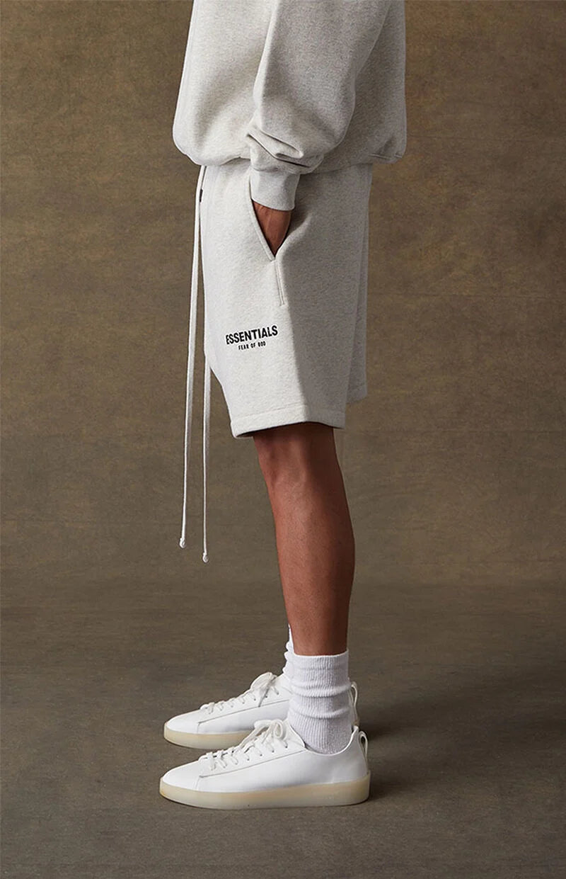 Short Essentials Light Oatmeal - XL