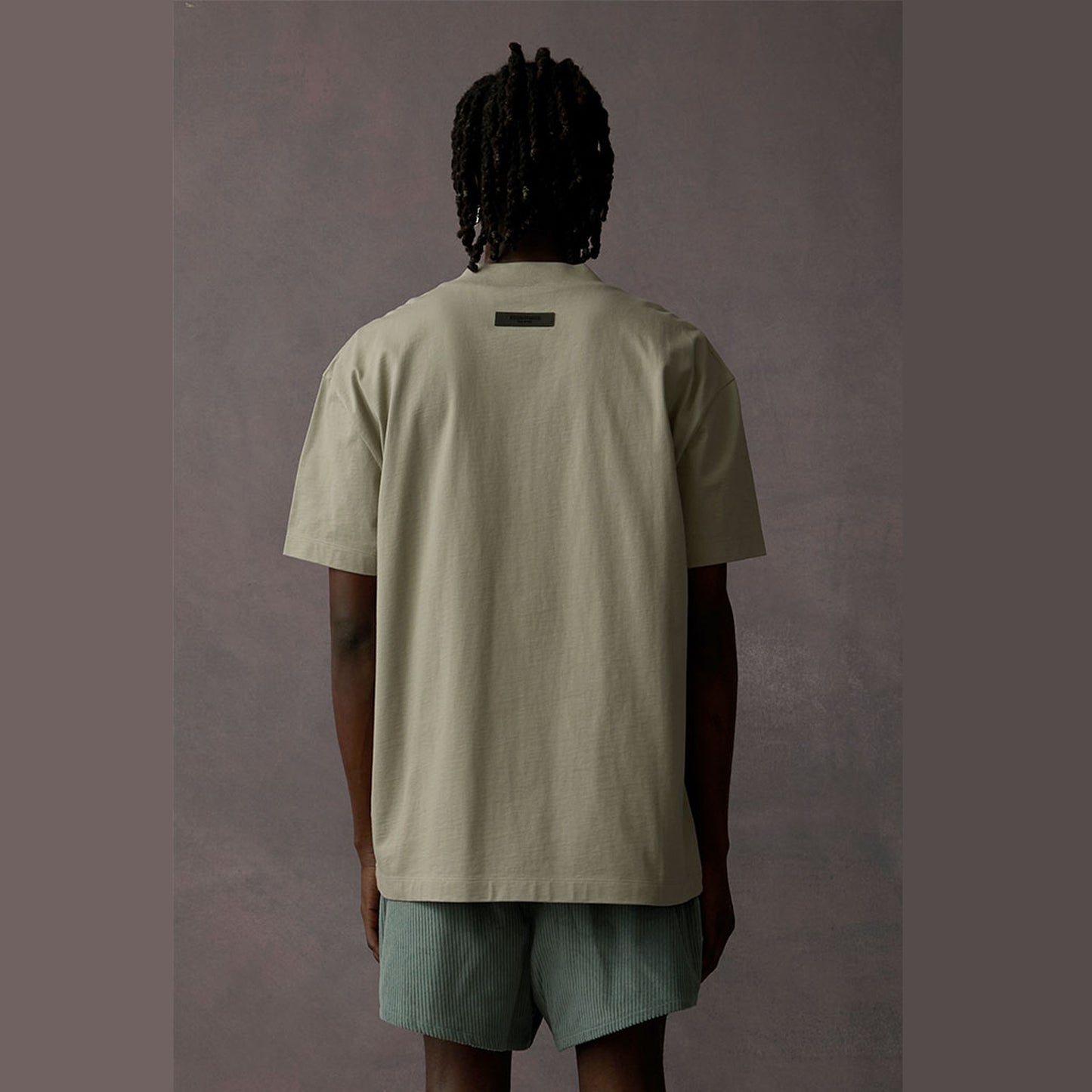 Polera Essentials Seal SS23