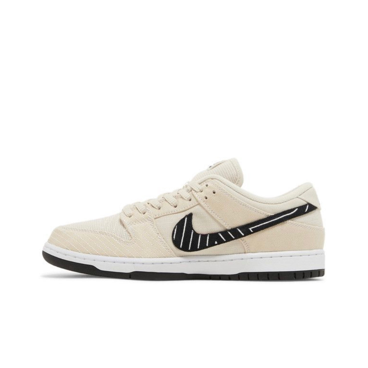 Nike Dunk SB Low x Jiu-Jitsu Albino & Preto