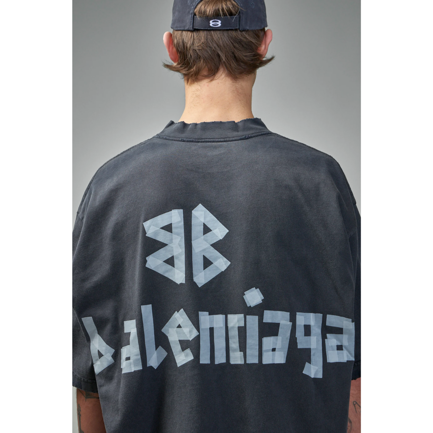 Polera Balenciaga New Tape Type Faded Washed Black