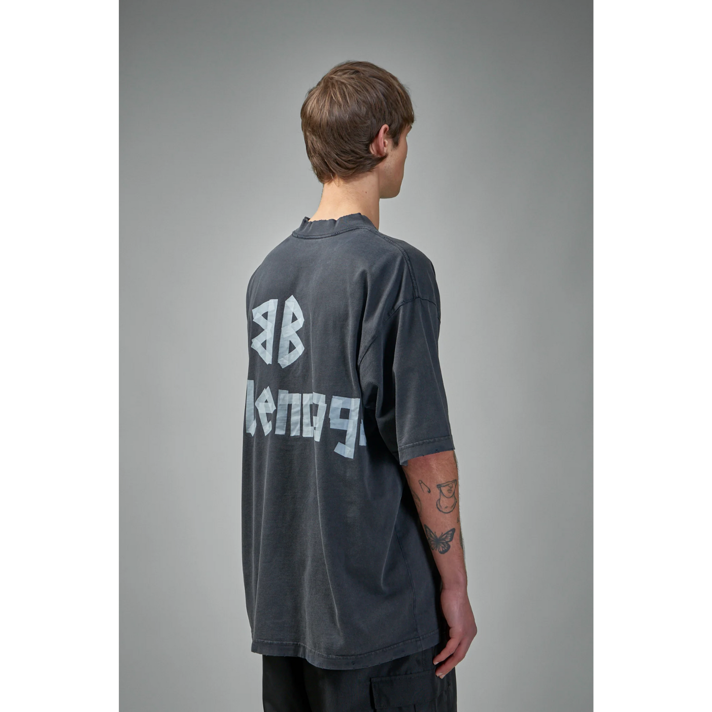 Polera Balenciaga New Tape Type Faded Washed Black