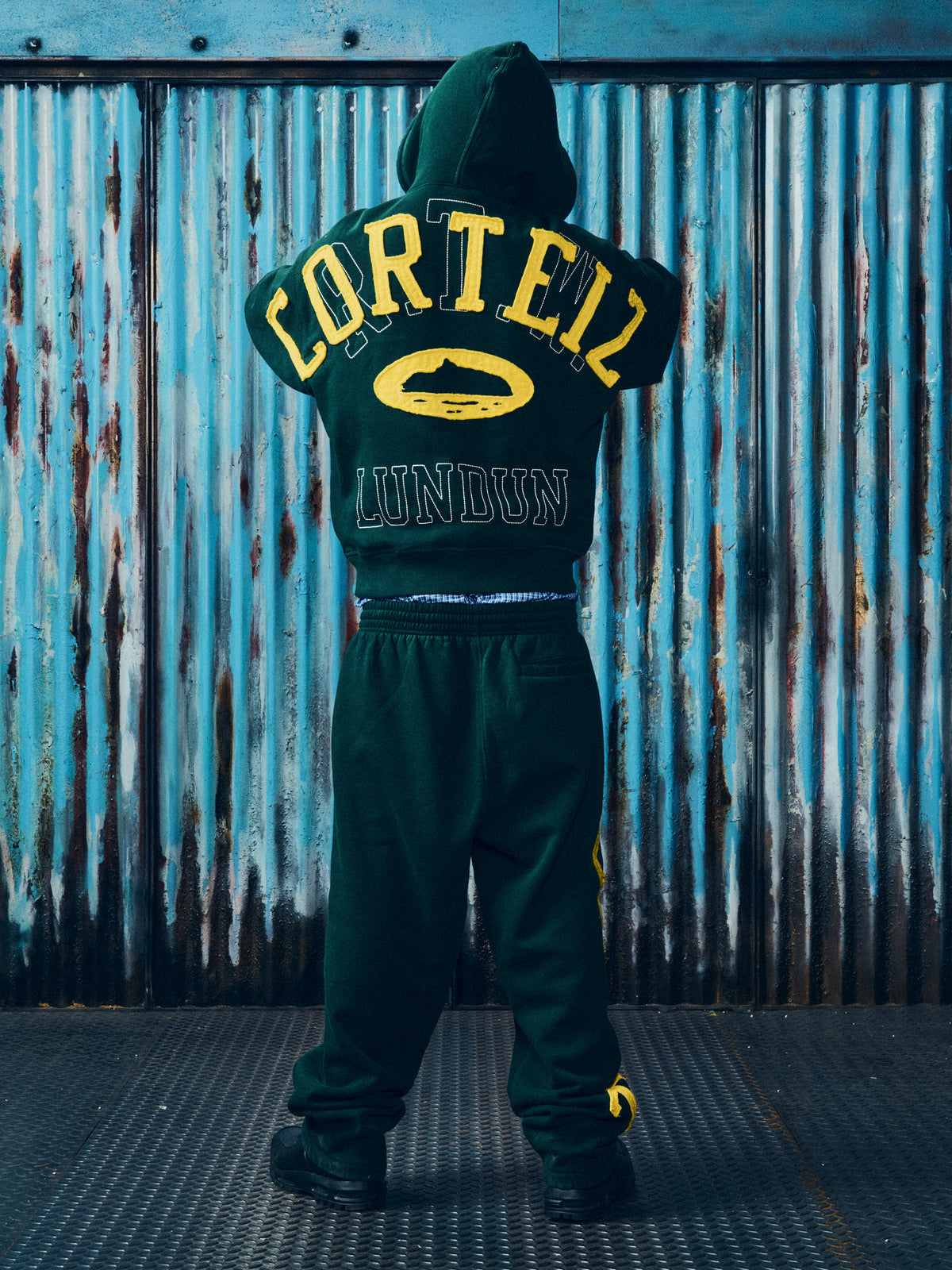 Poleron Corteiz Lundun Stitch Zip Forest/Yellow