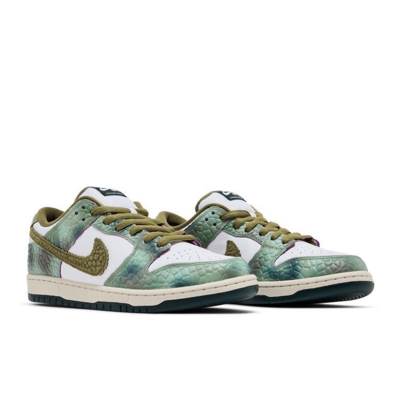 Nike Dunk Low SB x Chameleon Alexis Sablone