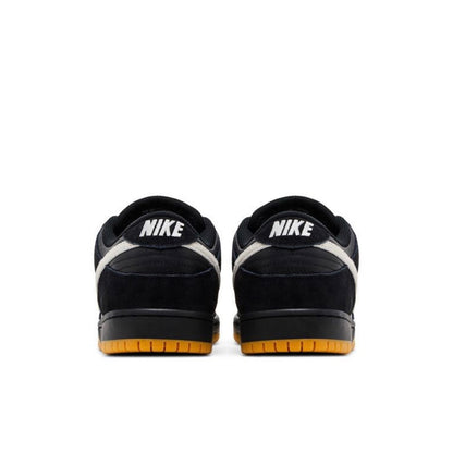 Nike Dunk Low SB Pro Black/White Gum