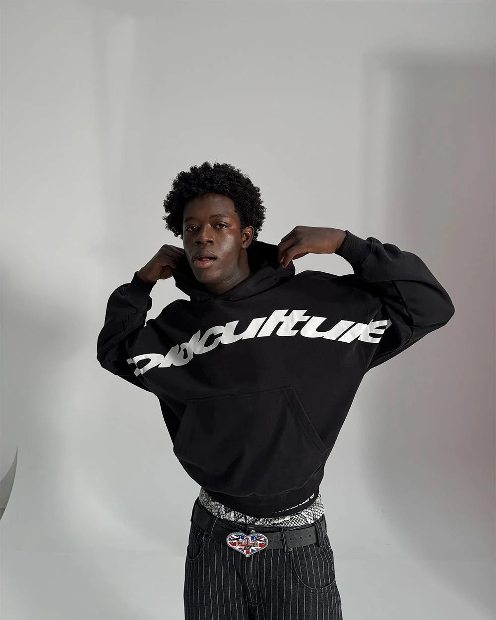 Poleron Cold Culture Curved Front Hoodie Black
