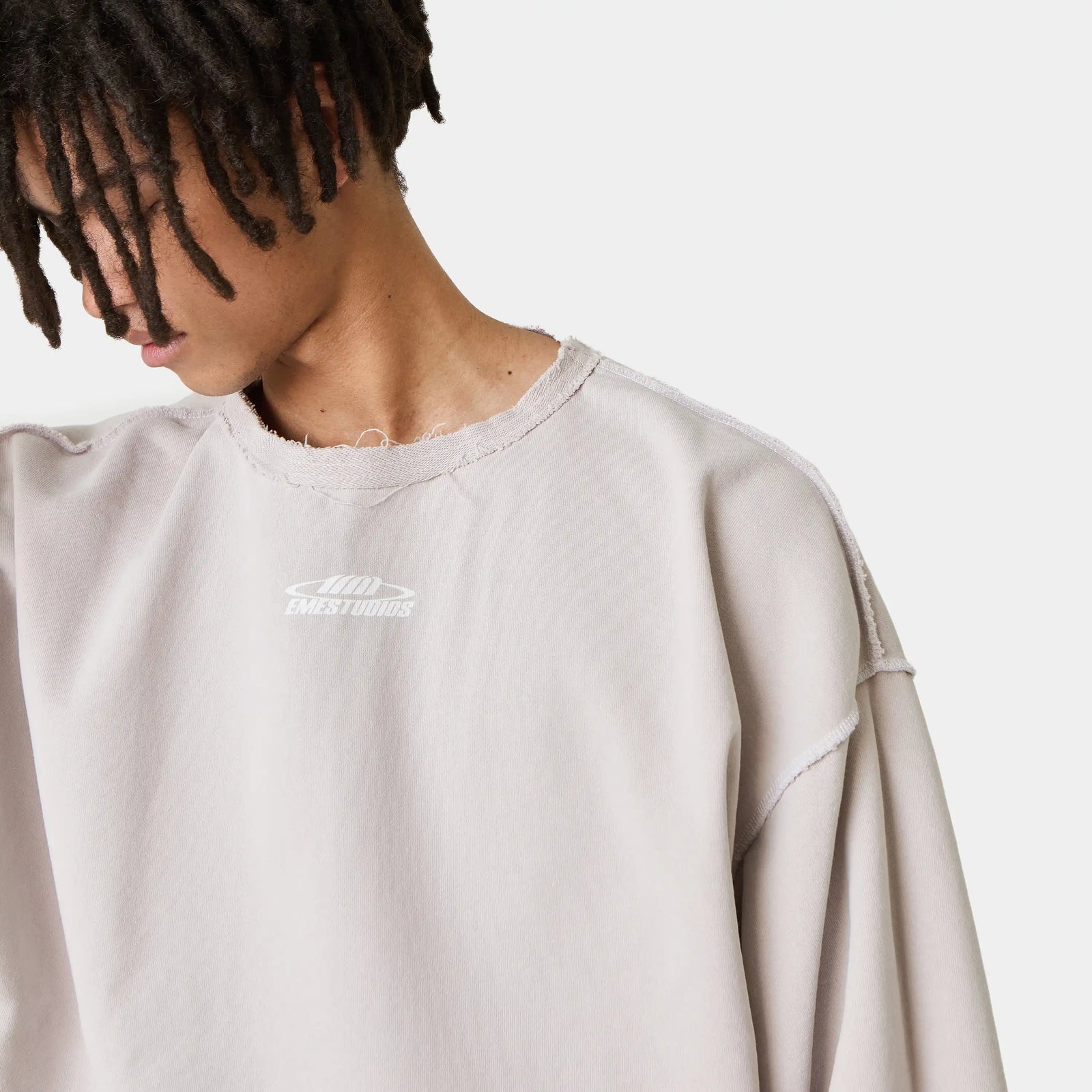 Poleron Eme Studios Suit Off Sand Crewneck