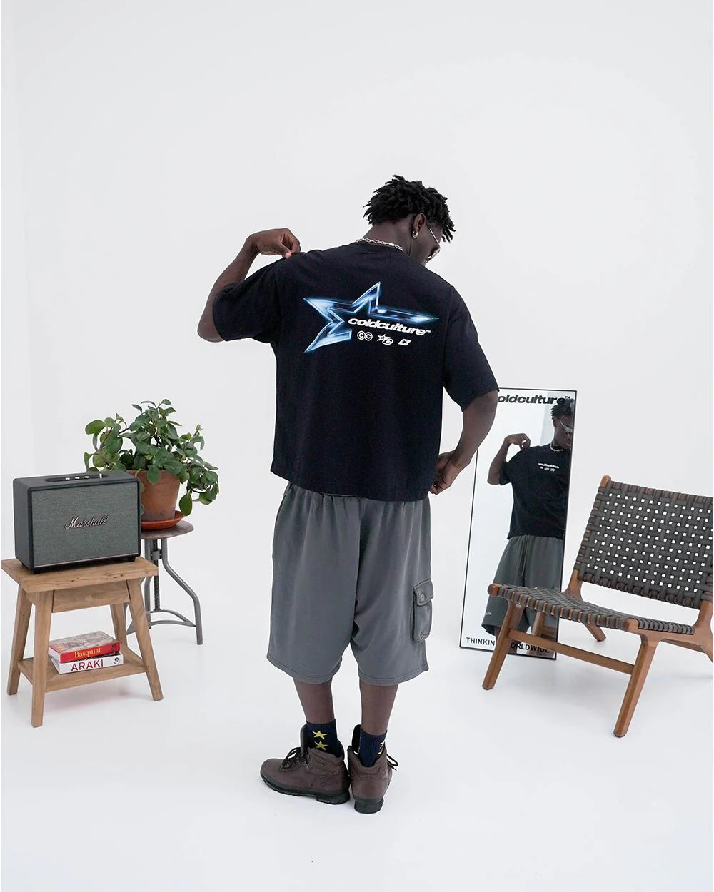 Polera Cold Culture Electric Shine Tee Black