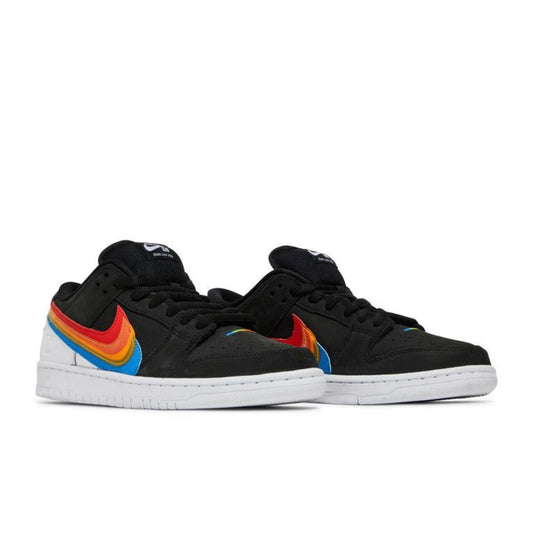 Nike Dunk Low SB x Polaroid
