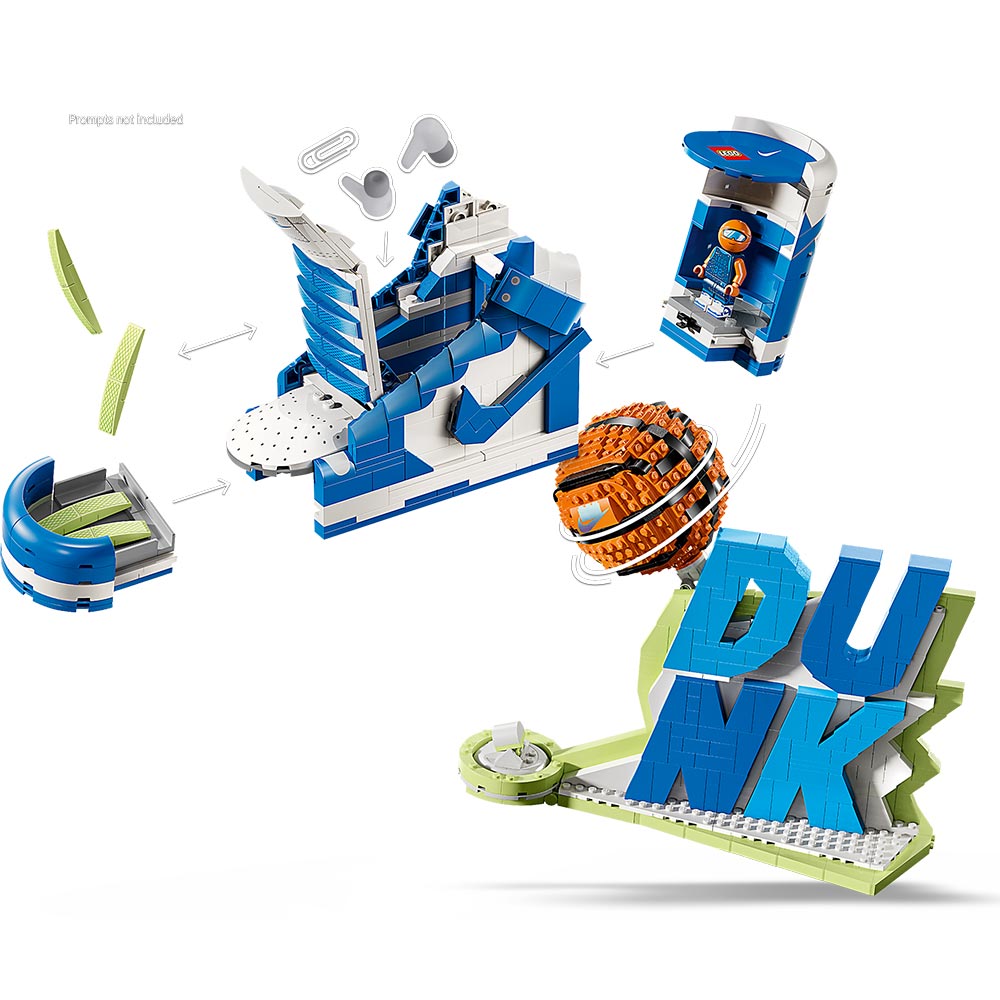 Nike Dunk x LEGO Set