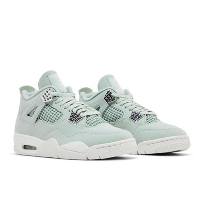 Jordan 4 Retro Abundance Seafoam