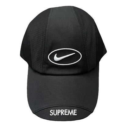 Gorro Supreme x Nike Running Hat Black