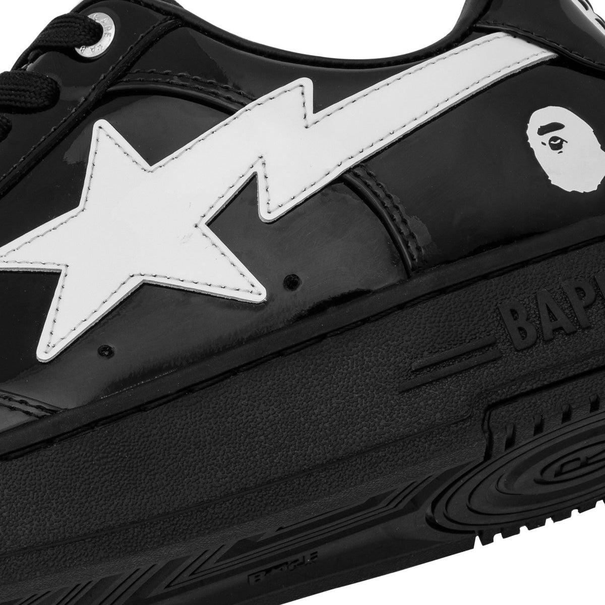 BAPE STA #2 M2 Black/White