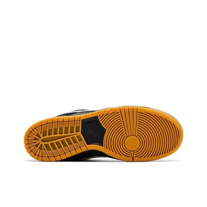 Nike Dunk Low SB Pro Black/White Gum