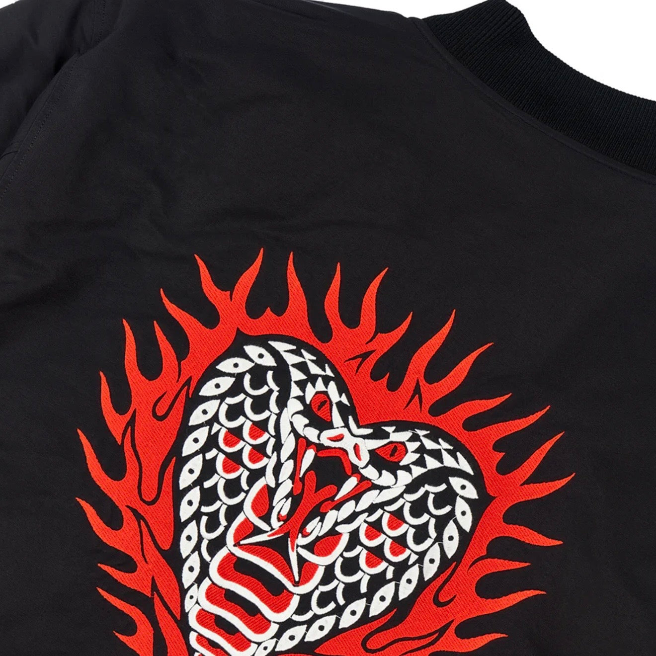 Chaqueta More Amor Bomber Flamed Cobra Black ‘Jose Prieto’