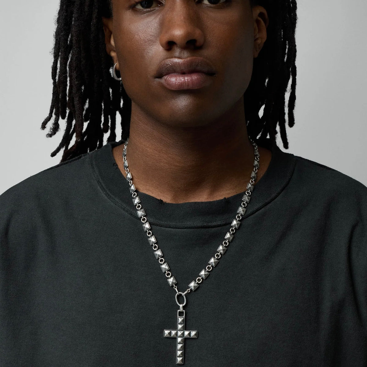 Collar Twojeys Heavy Studded Cross Necklace