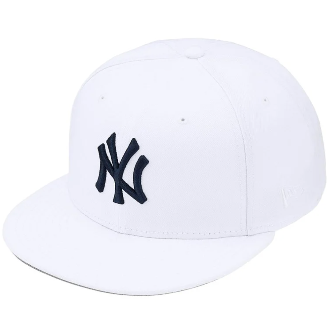 Gorro Supreme x New Era New York Yankees White