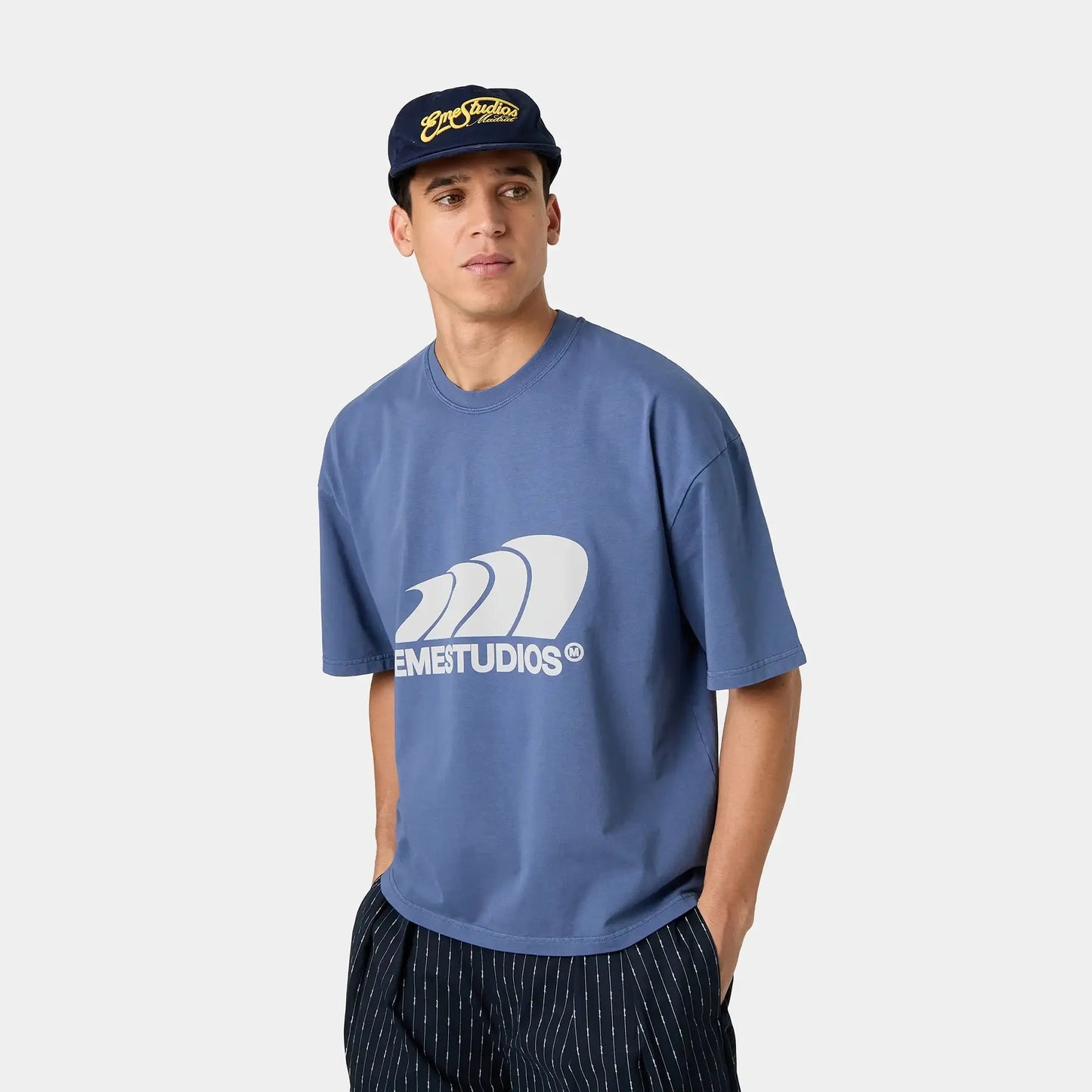 Polera Eme Studios Wind Folkstone Oversized Tee