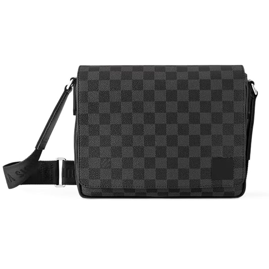 Bag Louis Vuitton District PM Messenger (USED)
