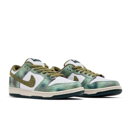 Nike Dunk SB Low x Alexis Sablone ‘Chameleon’