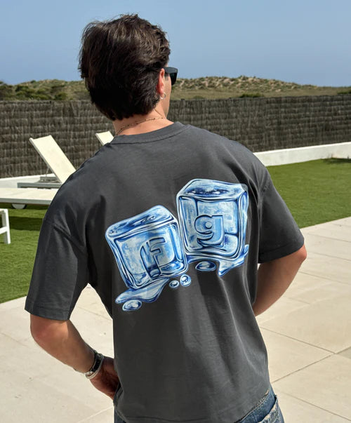 Polera Fake Gods Ice Cube Dark Grey