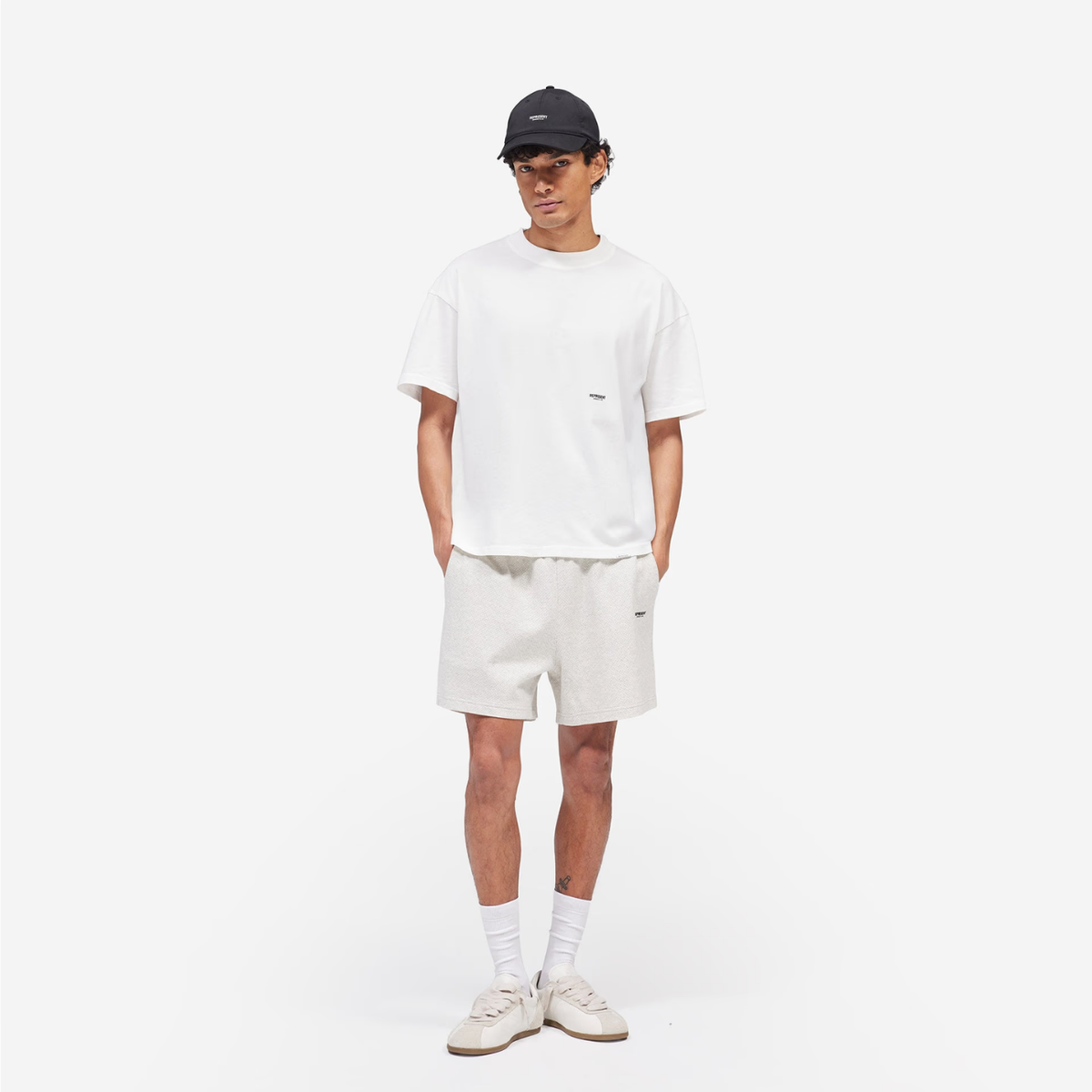 Polera Represent Micro Owners Club Flat White