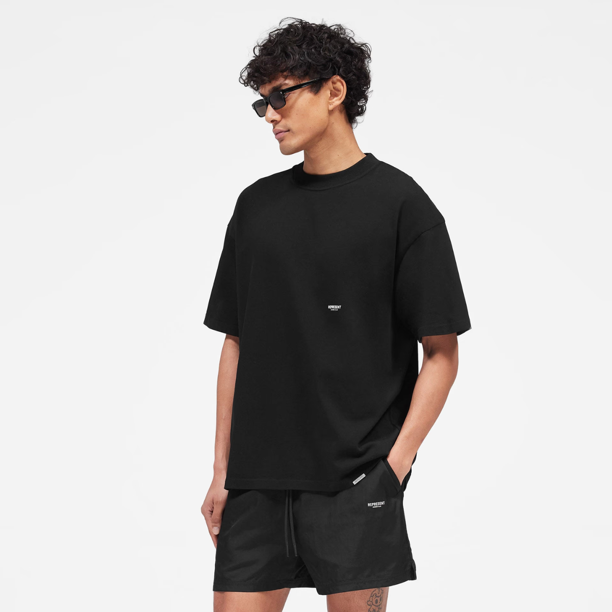 Polera Represent Micro Owners Club Jet Black