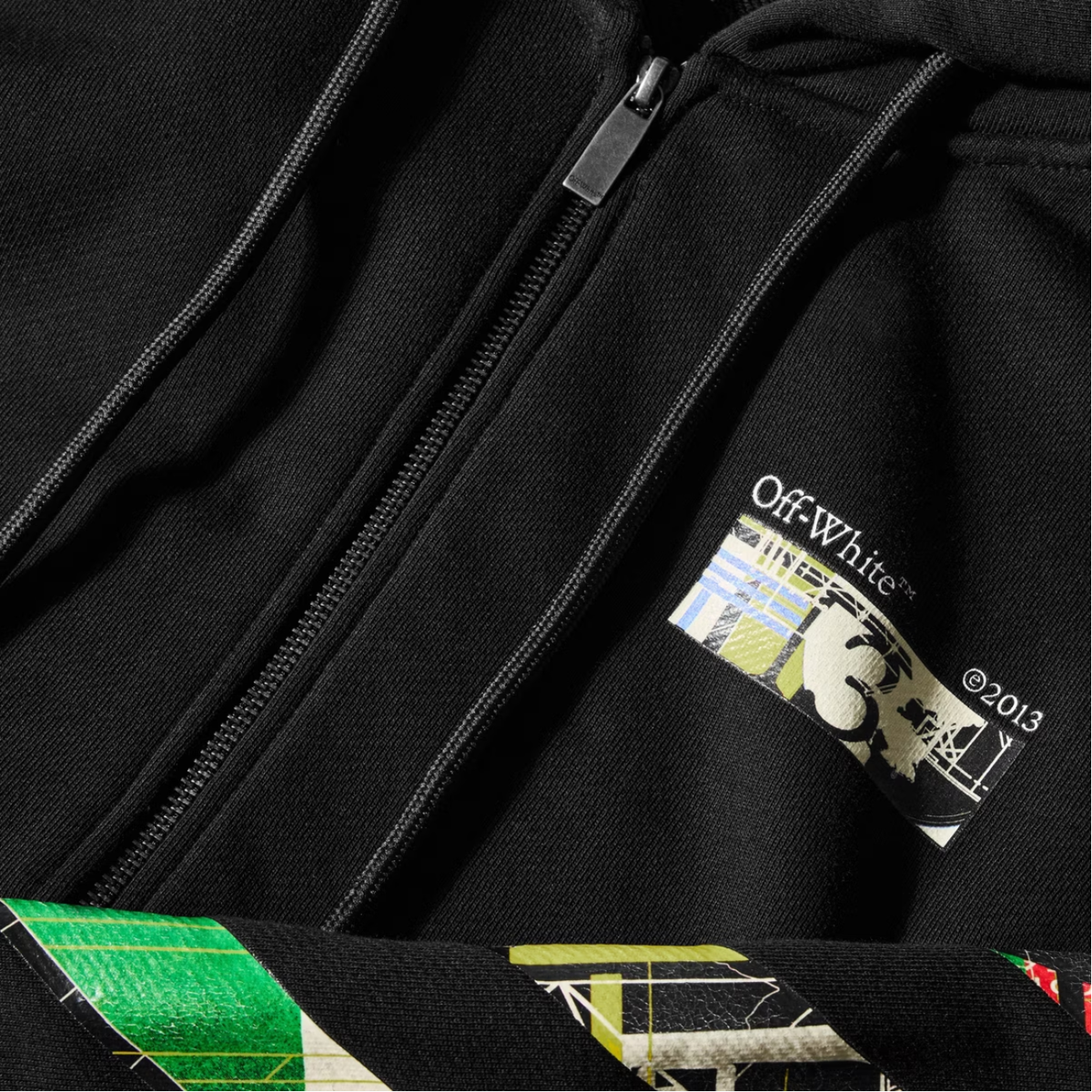 Poleron Off-White Industrial Arrow Regular Zip