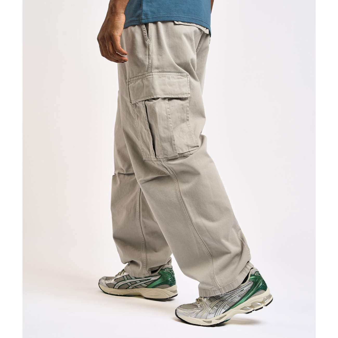 Pantalon Carhartt WIP Cole Cargo Puddle Garment Dyed