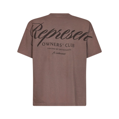 Polera Represent Owners Club Script Truffle