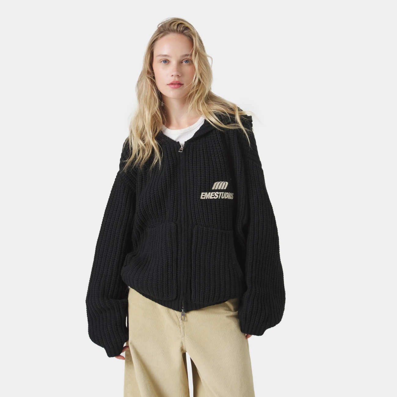 Sweater Eme Studios Globe Shadow Zipper Knit - L