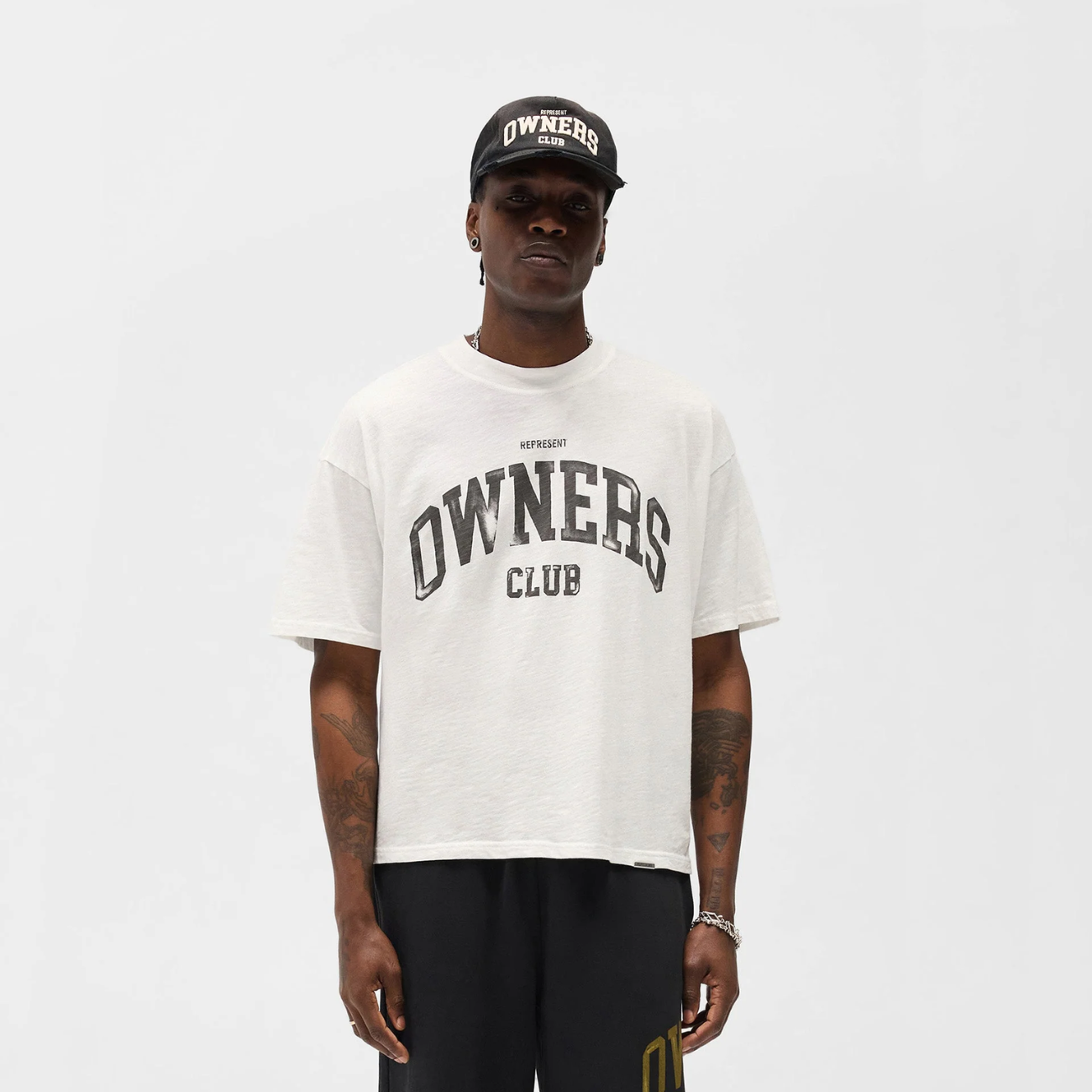 Polera Represent Owners Club Flat White